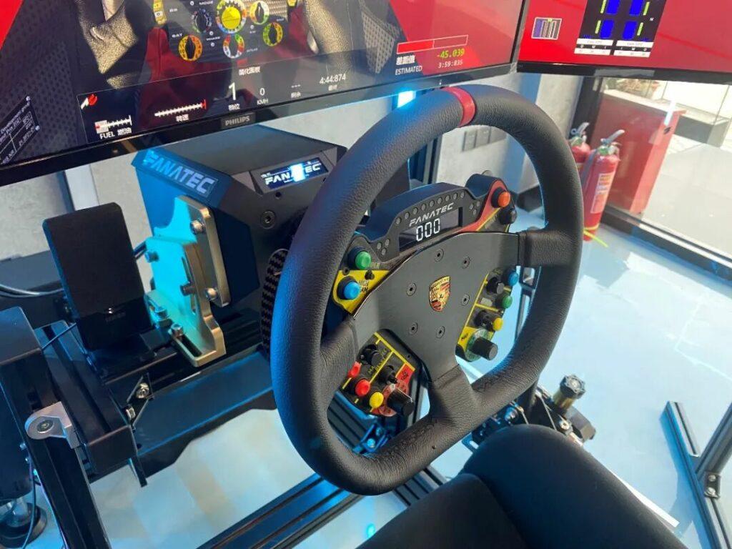Racing simulator arcade layout
