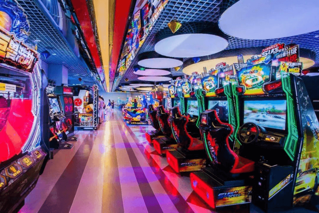 Arcade racing game machine